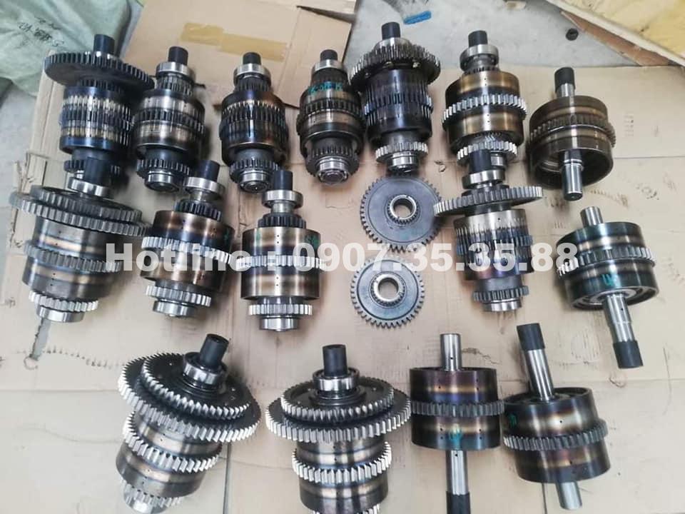 cụm-côn-hộp-số cum con hop so