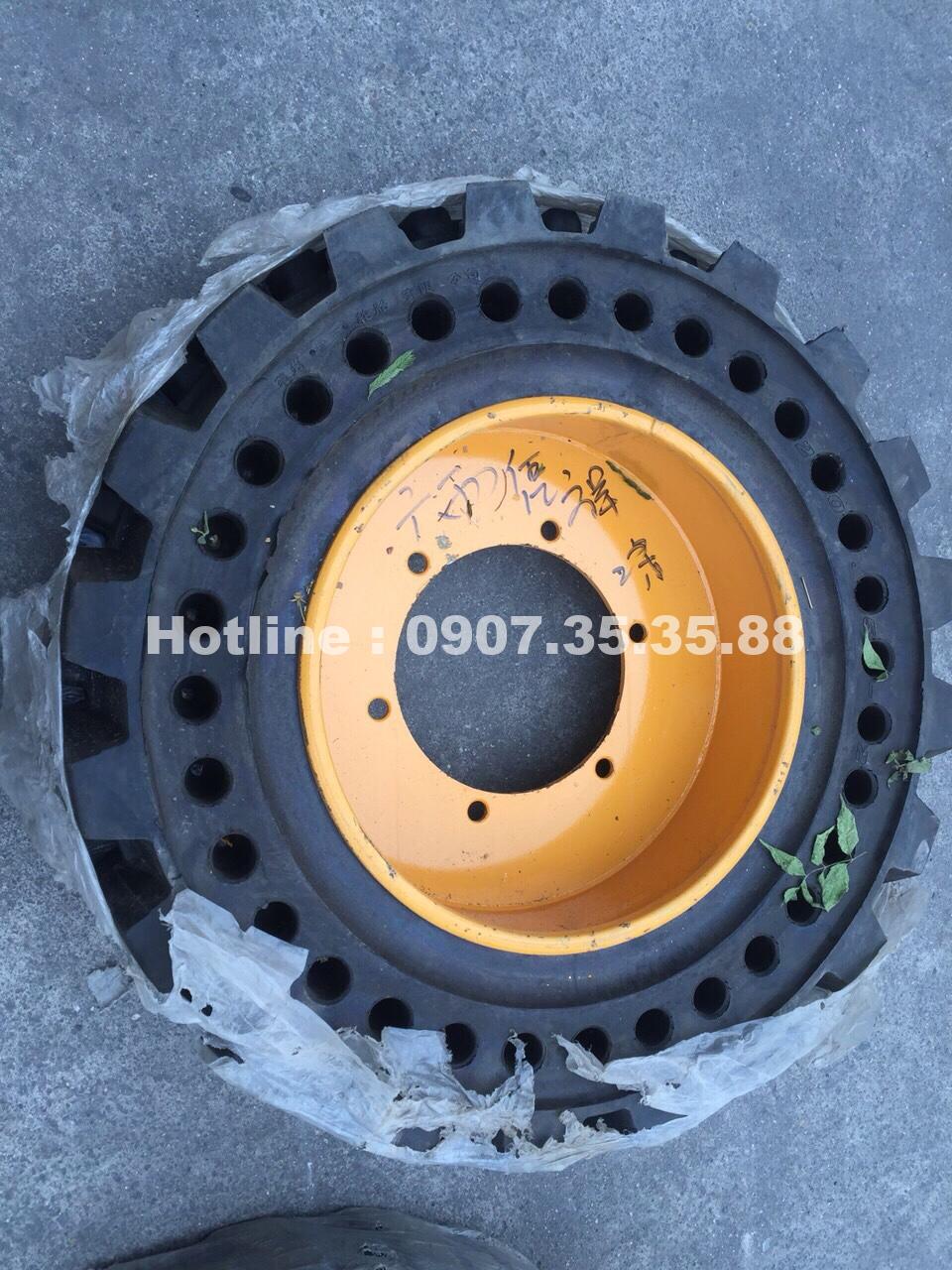 lôp đặc 23.5_70_16 lop dac 23.5 70 16